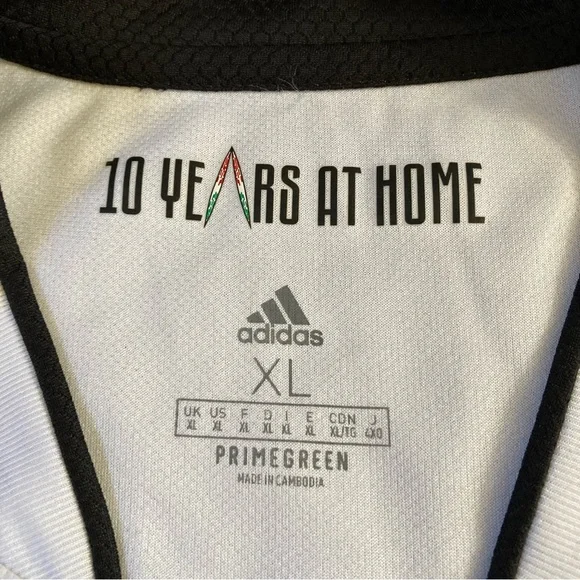 Juventus 21/22 Home Soccer Jersey Shirt Adidas GS1442 Men's Sz XL - Picture 5 of 8